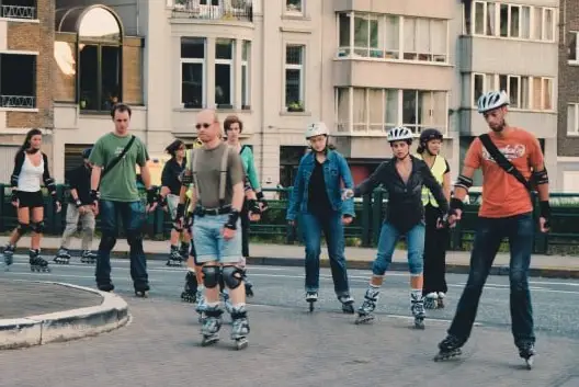 De Gentse Rollerparade 2025: Kleine tocht 20.00 terug 21.00 en deelname is GRaTIS